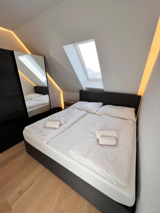 Modern Flat Vienna With Two Rooms Экстерьер фото
